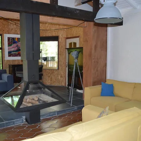 In With Private Pool Holiday home
